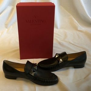Valentino Loafers (EUR 38.5)